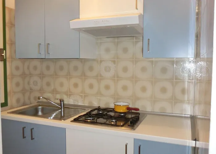 Cozy Flat With Pool Access Апартаменти *