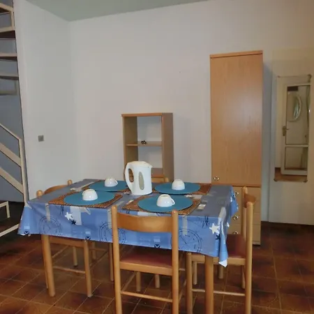 Apartman Two Story House With Enclosed Garden Bibione