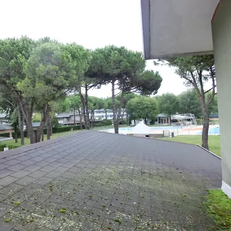 Cozy Flat With Pool Access Lägenhet Bibione