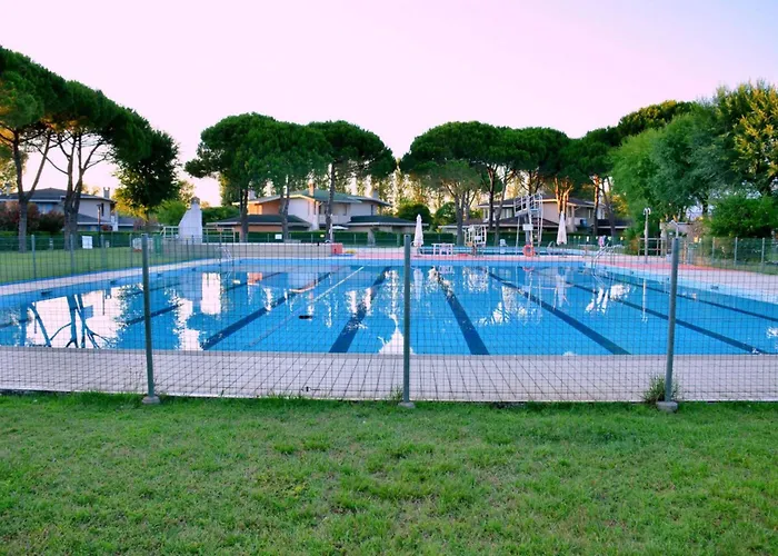 Cozy Flat With Pool Access * بيبيوني